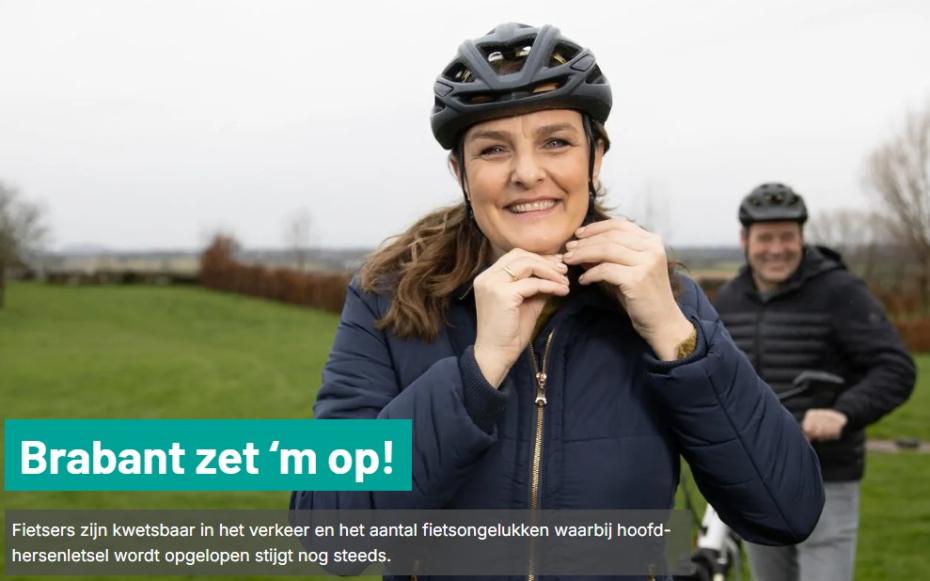 Helmen actie ism hersenstichting 